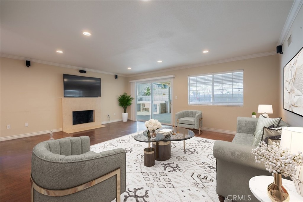 12587 Cathy Street Property Photo 10