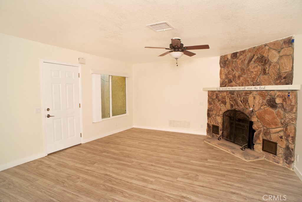 44315 88th Street E Property Photo 5