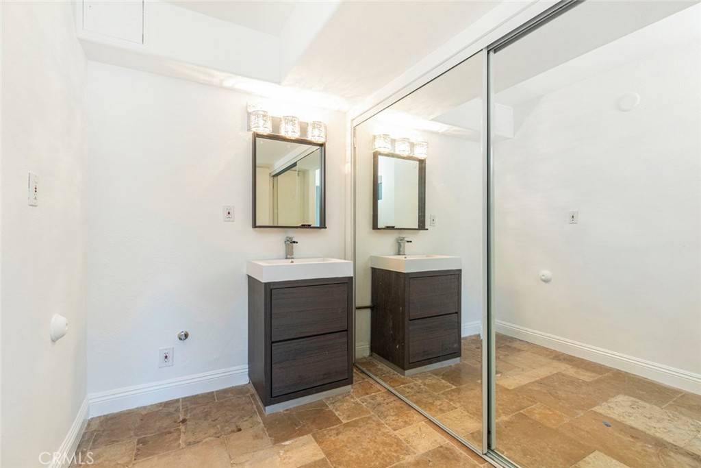 3540 Pansy Drive Property Photo 8