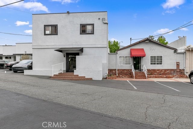 842 Foothill Boulevard Property Photo 7
