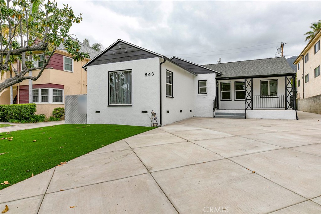 543 Glenwood Road Property Photo 1