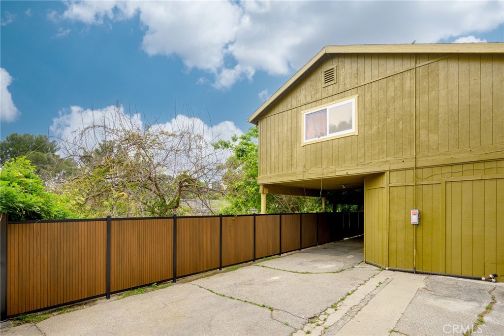 10377 Mcbroom Street A Property Photo 1