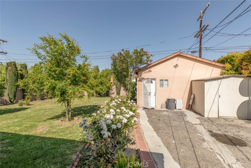 7106 Teesdale Avenue Property Photo 48