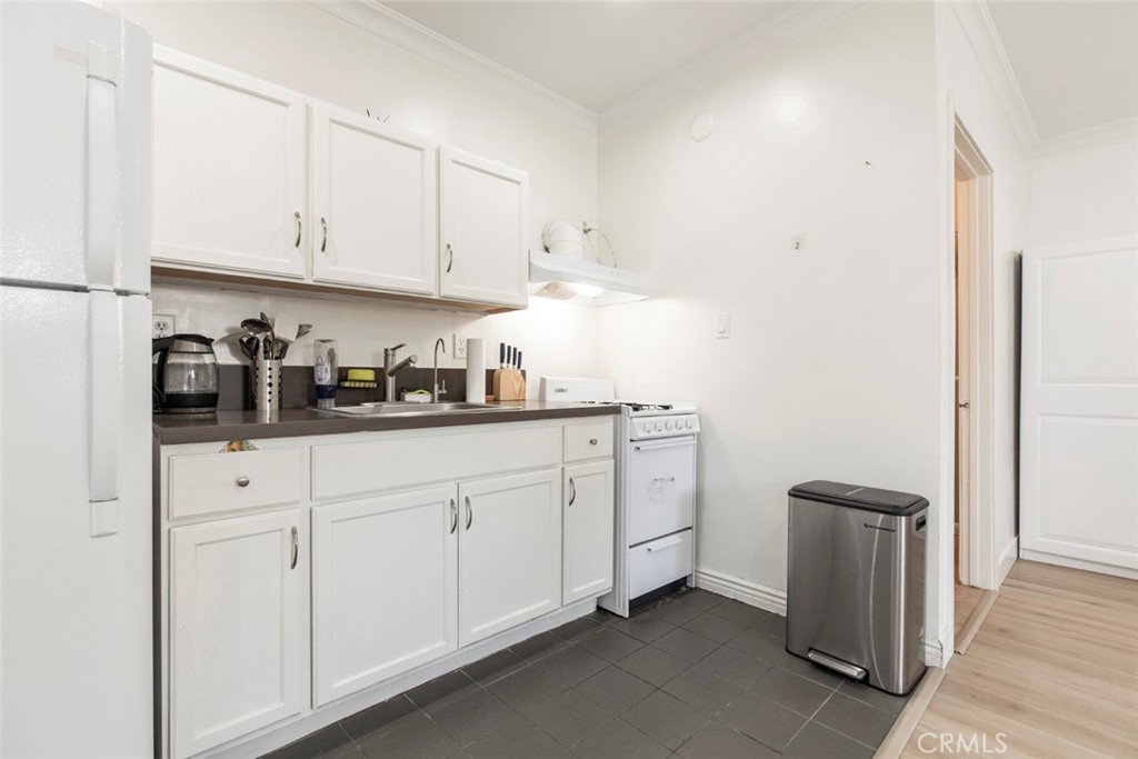 7106 Teesdale Avenue Property Photo 49