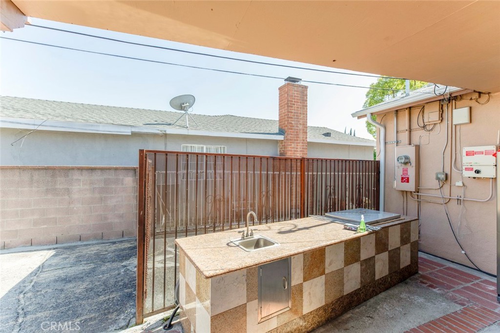 7106 Teesdale Avenue Property Photo 54
