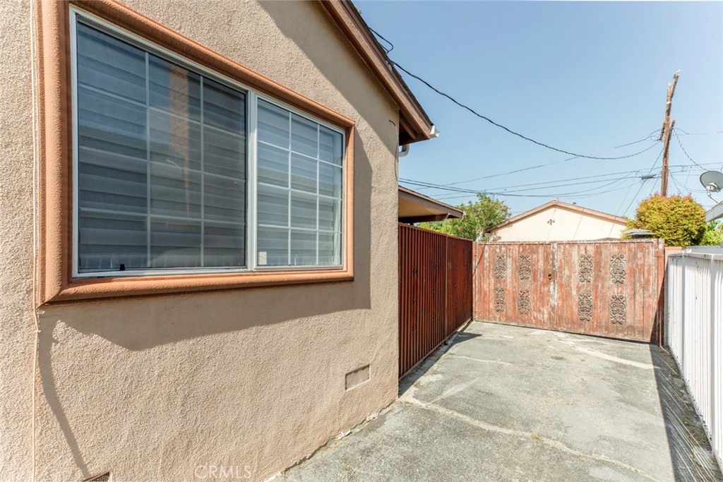 7106 Teesdale Avenue Property Photo 55