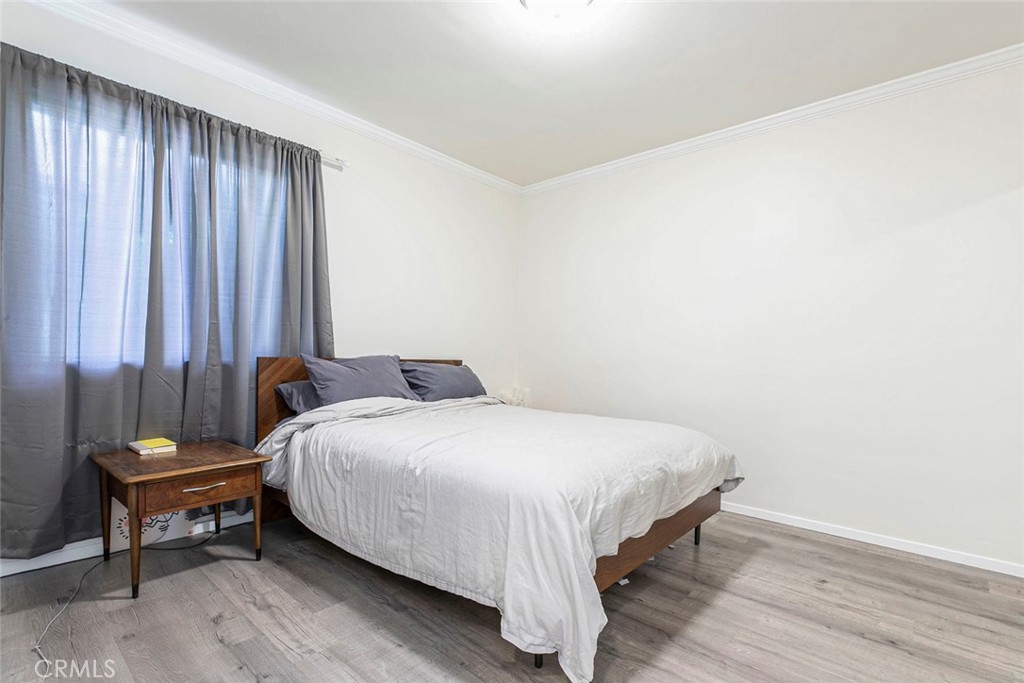 347 W Dryden Street Property Photo 9