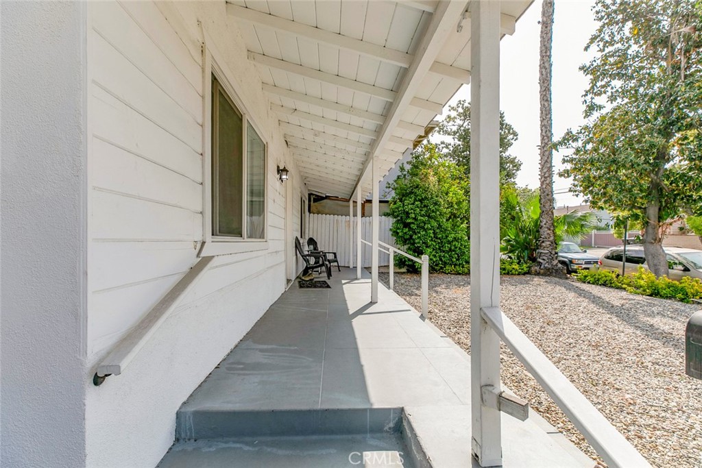 347 W Dryden Street Property Photo 12