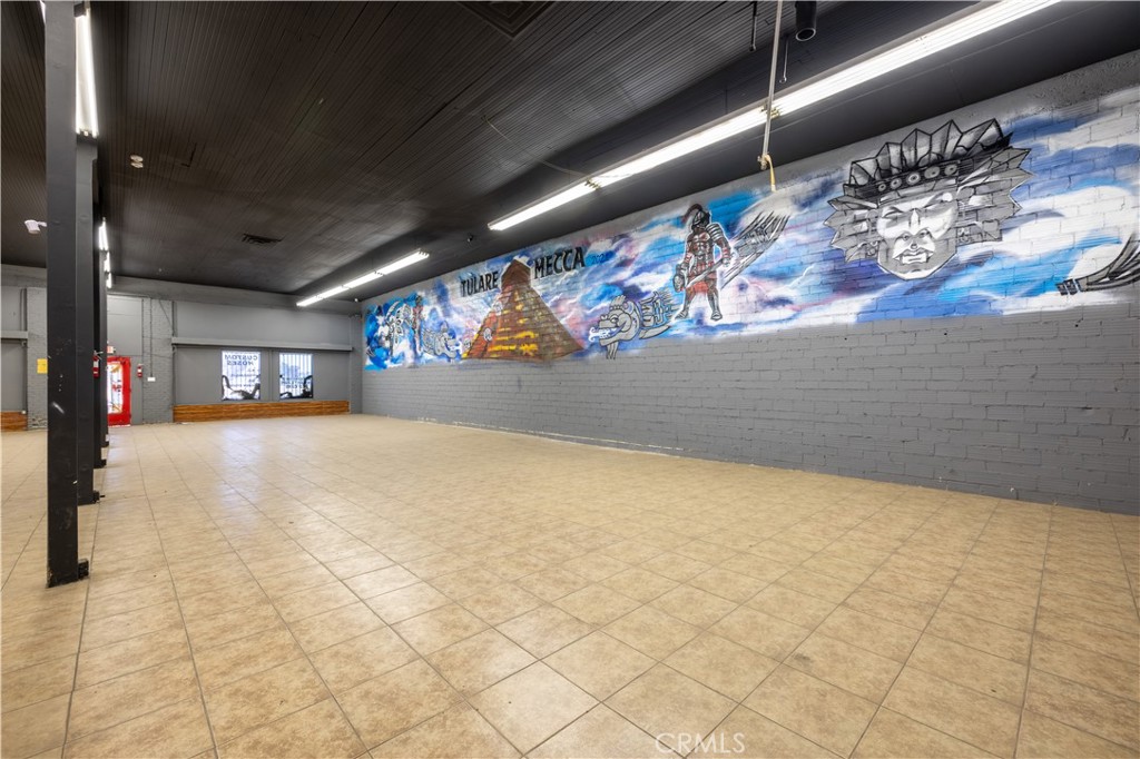 460 S K Street Property Photo 11