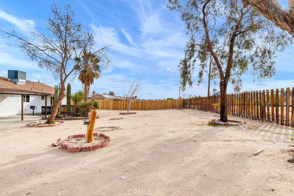 73843 White Sands Drive Property Photo 31