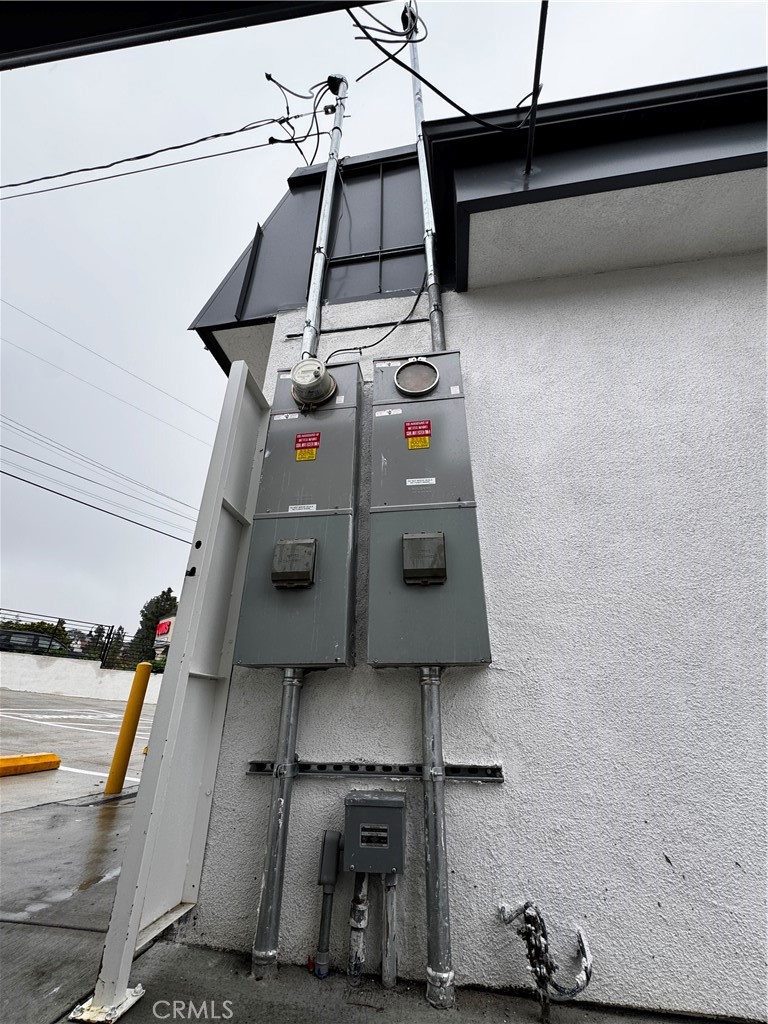 3238 Foothill Boulevard Property Photo 18