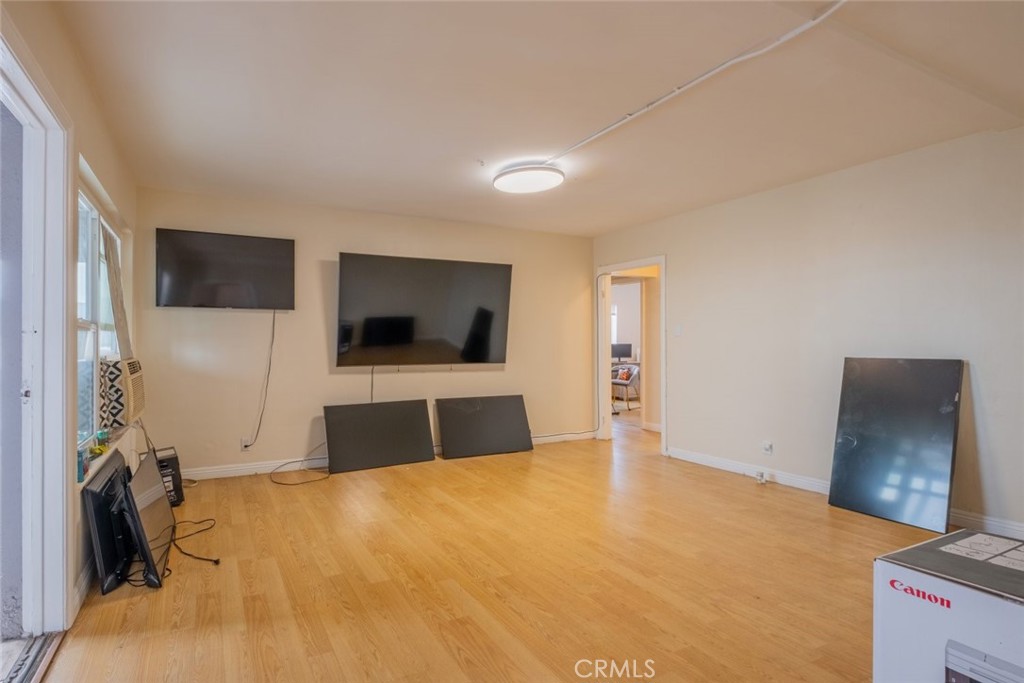 6623 San Fernando Road A Property Photo 1