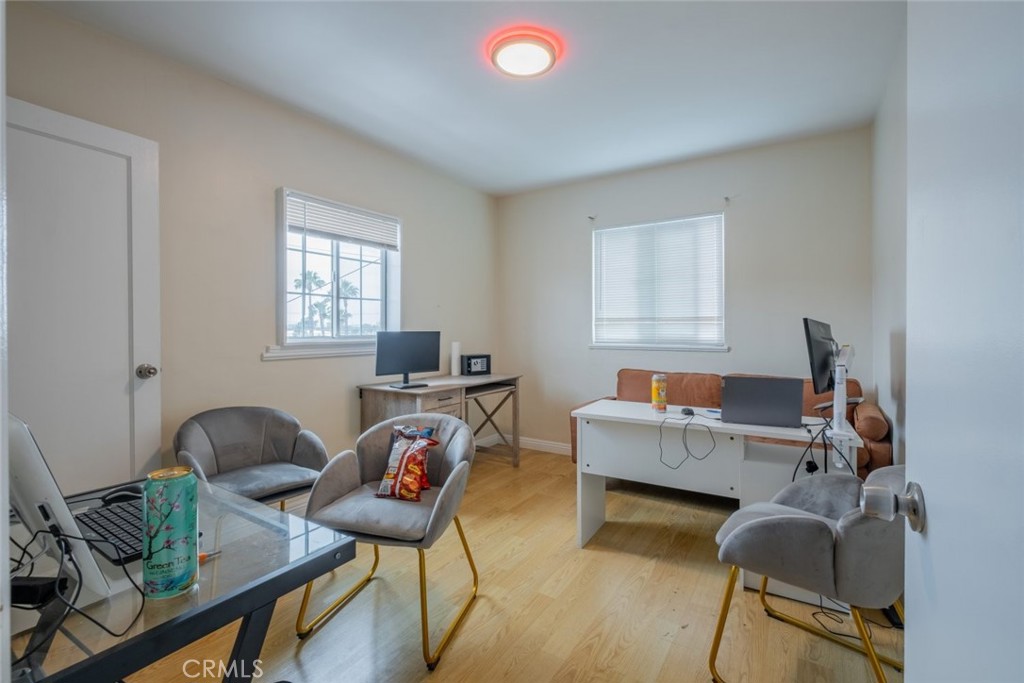 6623 San Fernando Road A Property Photo 11