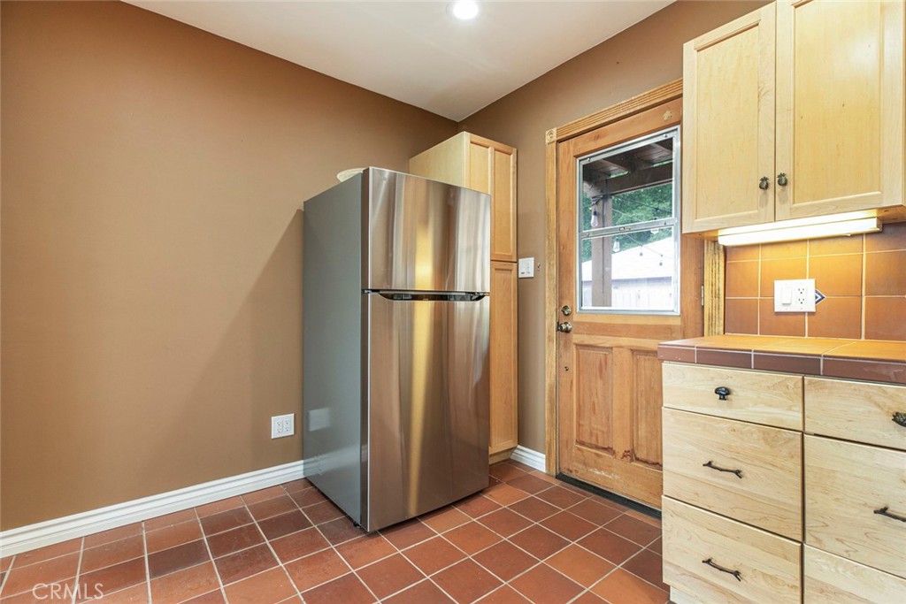 10630 Samoa Avenue Property Photo 20