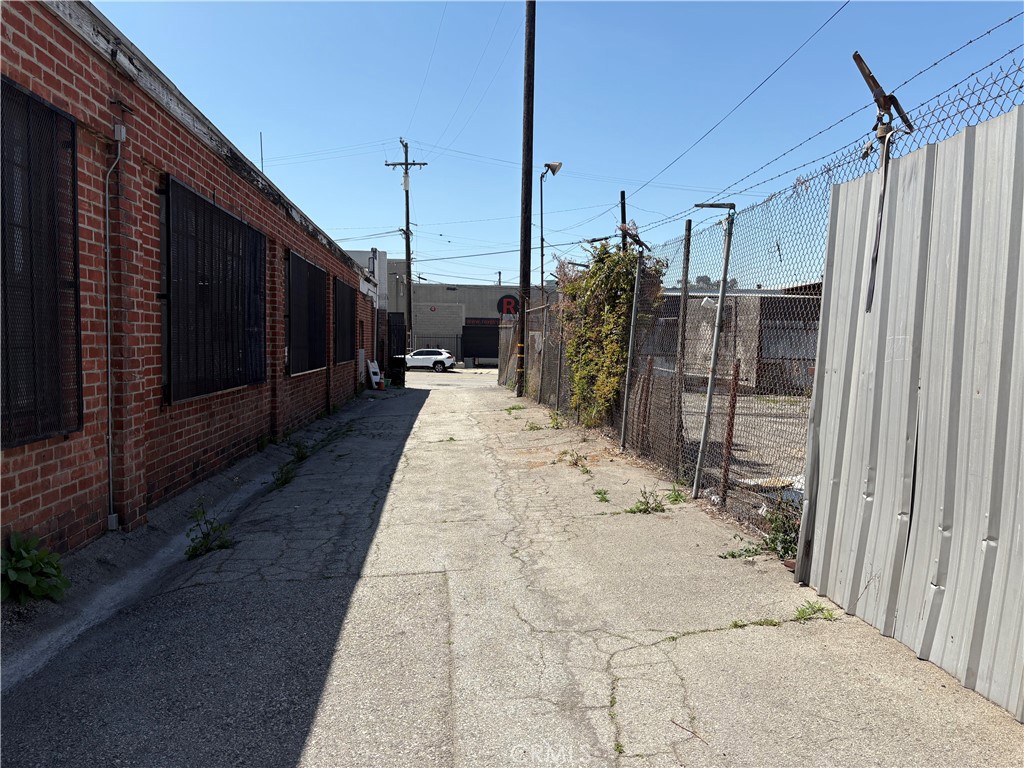 3619 Medford Street Property Photo 14
