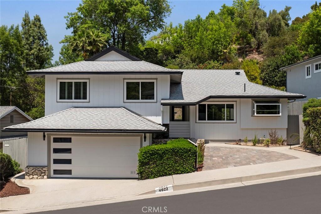 4022 Marchena Drive Property Photo 1