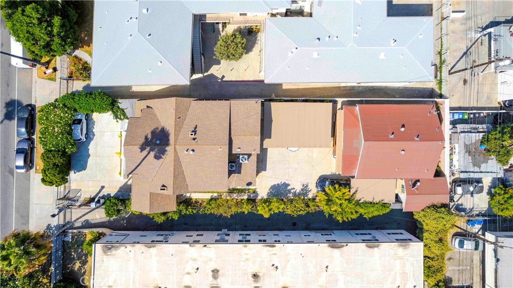 1610 N Hobart Boulevard Property Photo 1