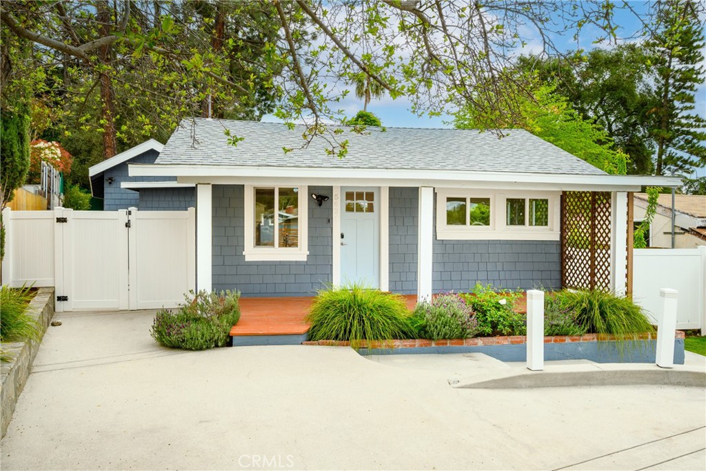 5624 Freeman Avenue Property Photo 1