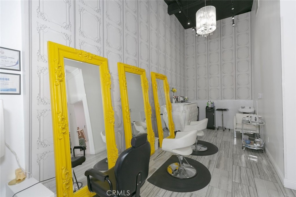 13041 Victory Property Photo 30