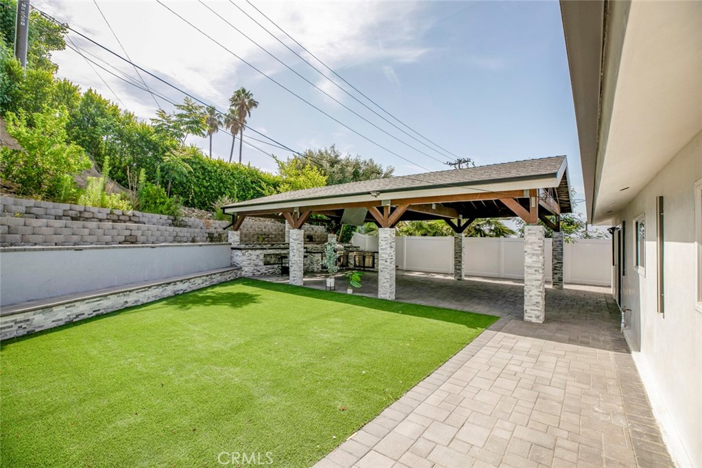 27964 Carvel Drive Property Photo 39