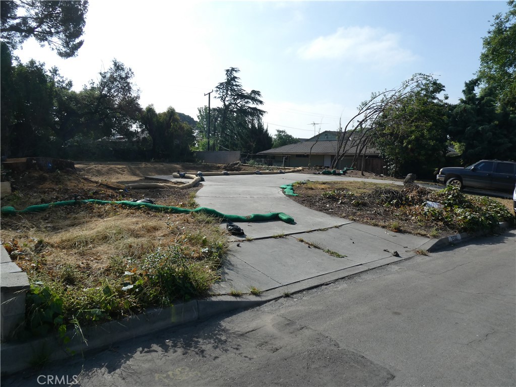 1532 Meadowbrook Road Property Photo