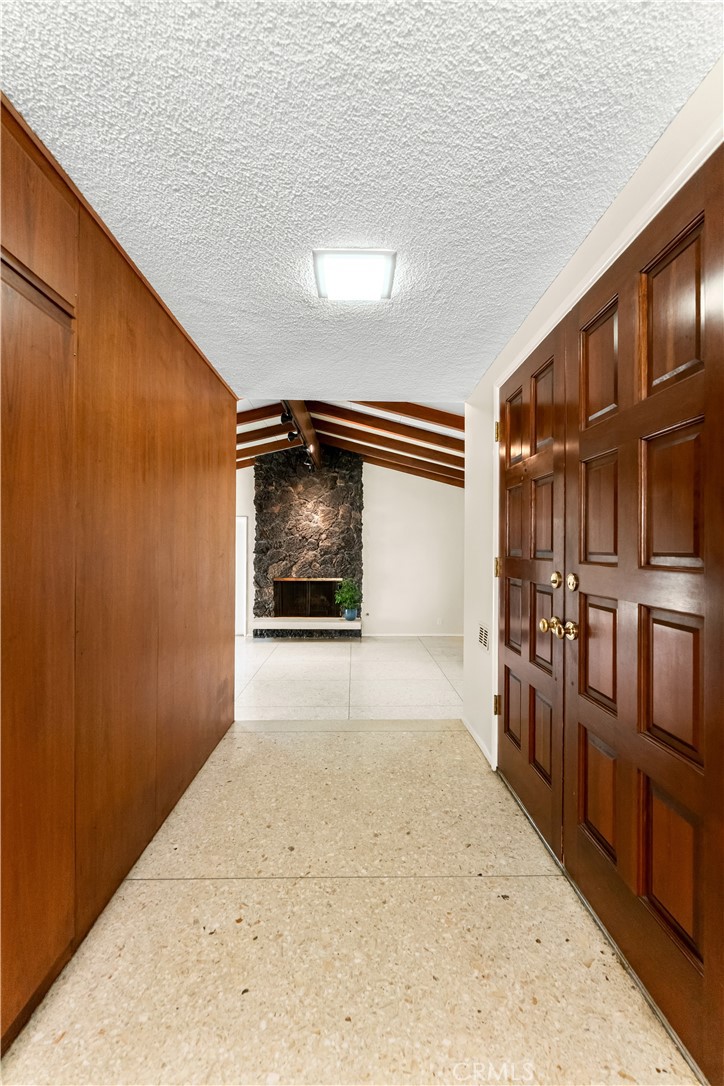 636 S Camino Cerrado Property Photo 7
