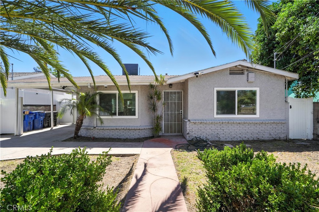 13886 Paxton Street Property Photo 1