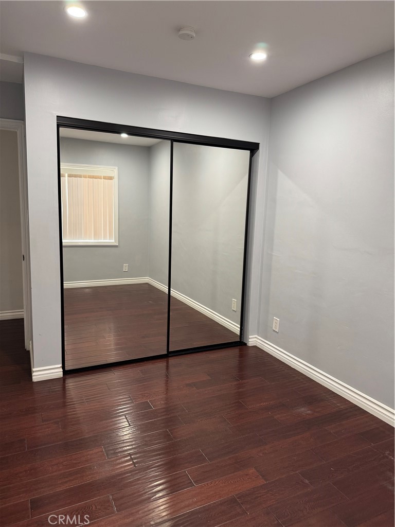 8739 Tyrone Ave Property Photo 15