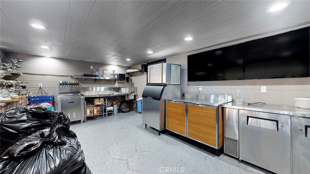 6500 Foothill Boulevard Property Photo 25