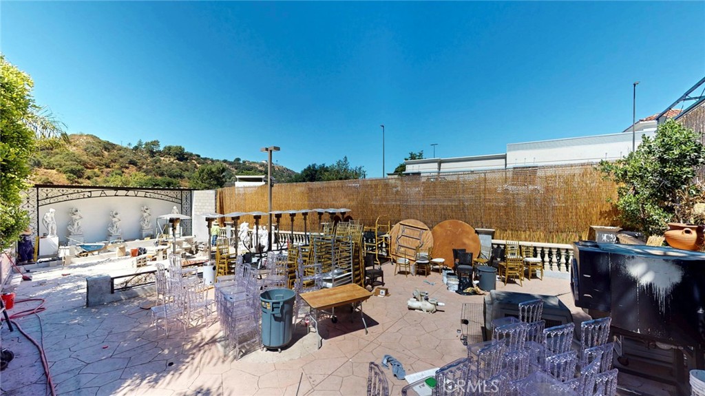 6500 Foothill Boulevard Property Photo 38