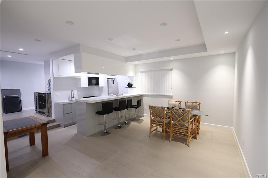 9315 White Oak Avenue Property Photo 7