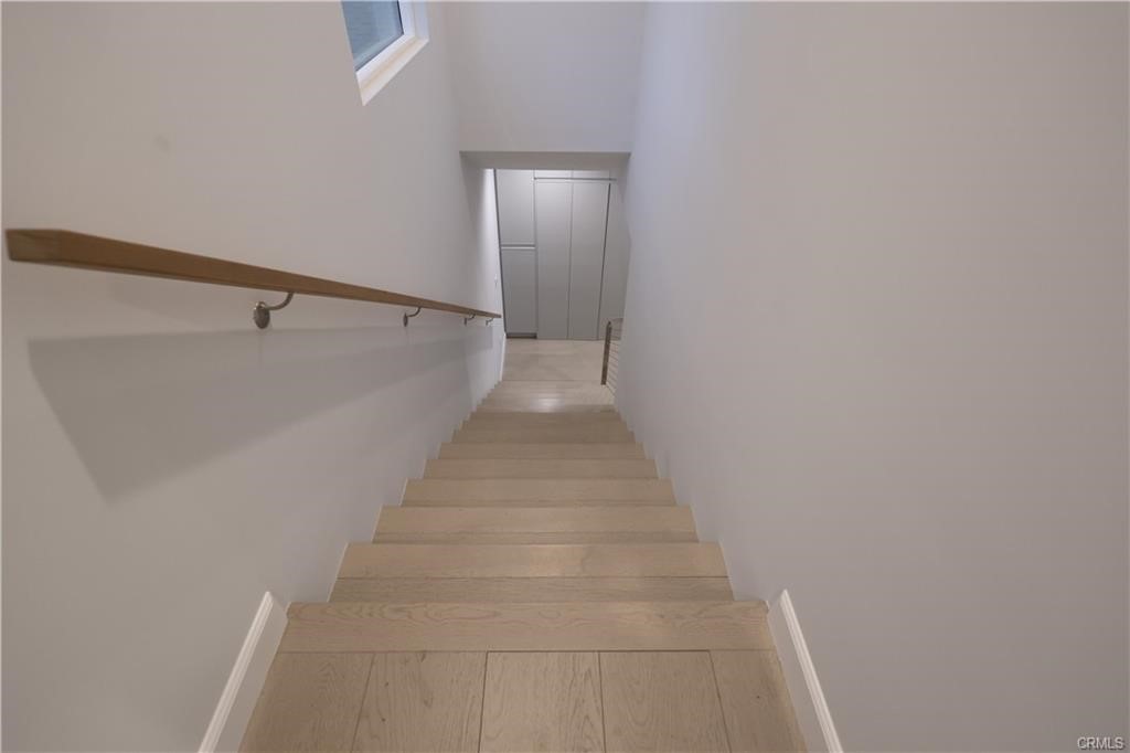 9315 White Oak Avenue Property Photo 10