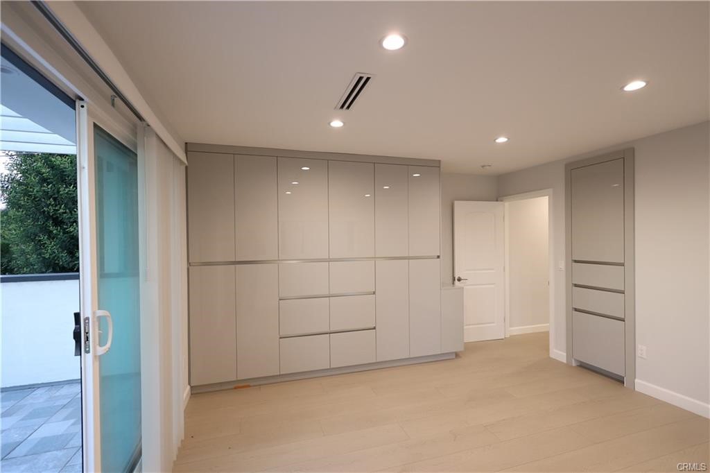 9315 White Oak Avenue Property Photo 18