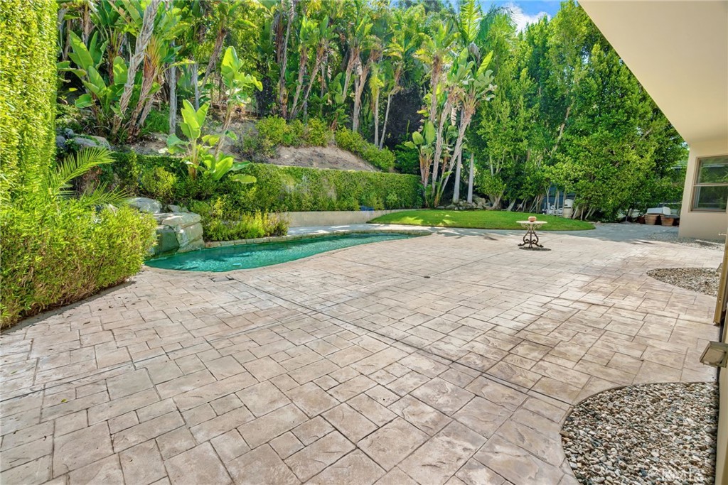 2784 Deep Canyon Drive Property Photo 36