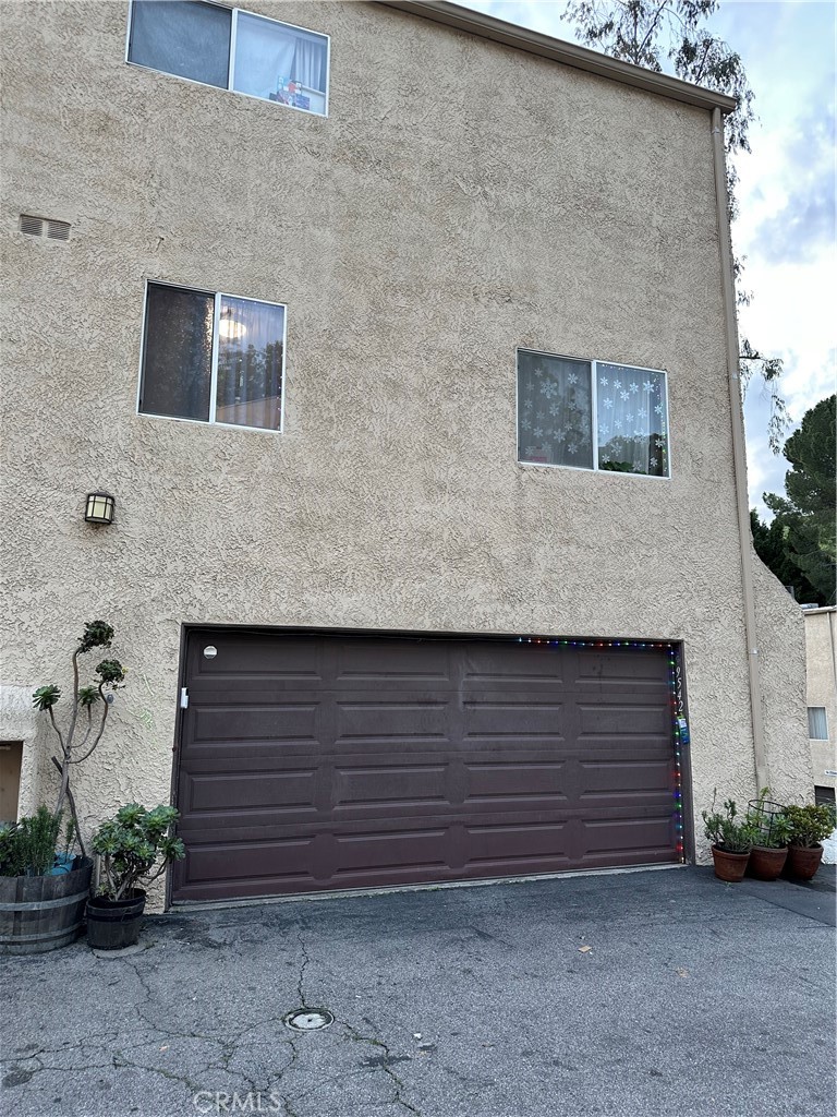 9542 Via Venezia Property Photo 1