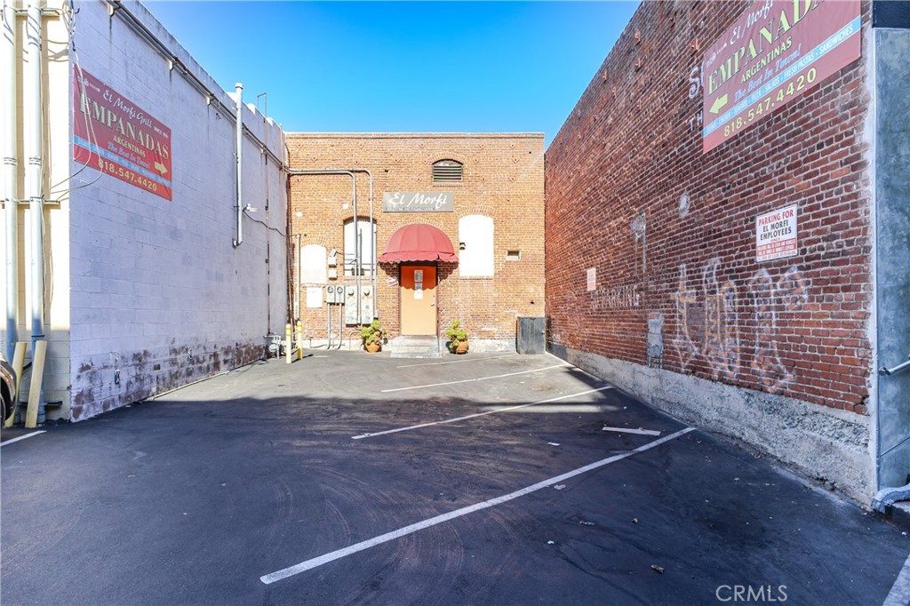 241 N Brand Boulevard Property Photo 43