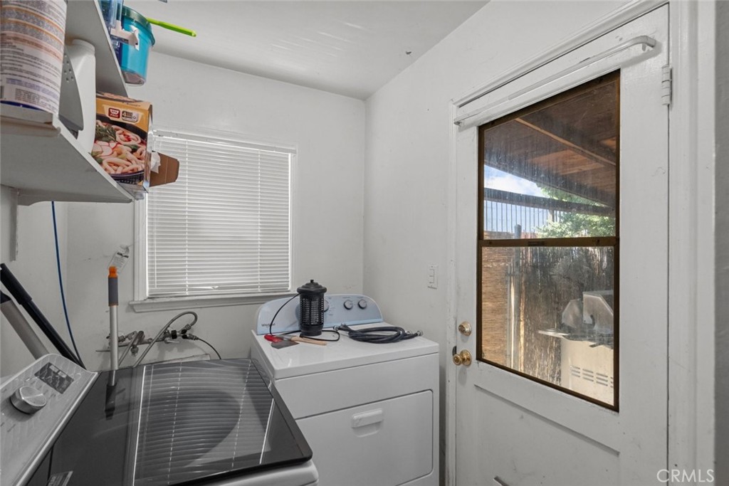 4617 Tilden Avenue Property Photo 9