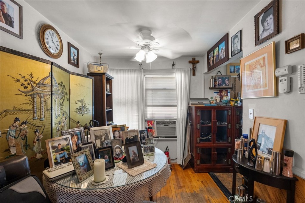 4617 Tilden Avenue Property Photo 21