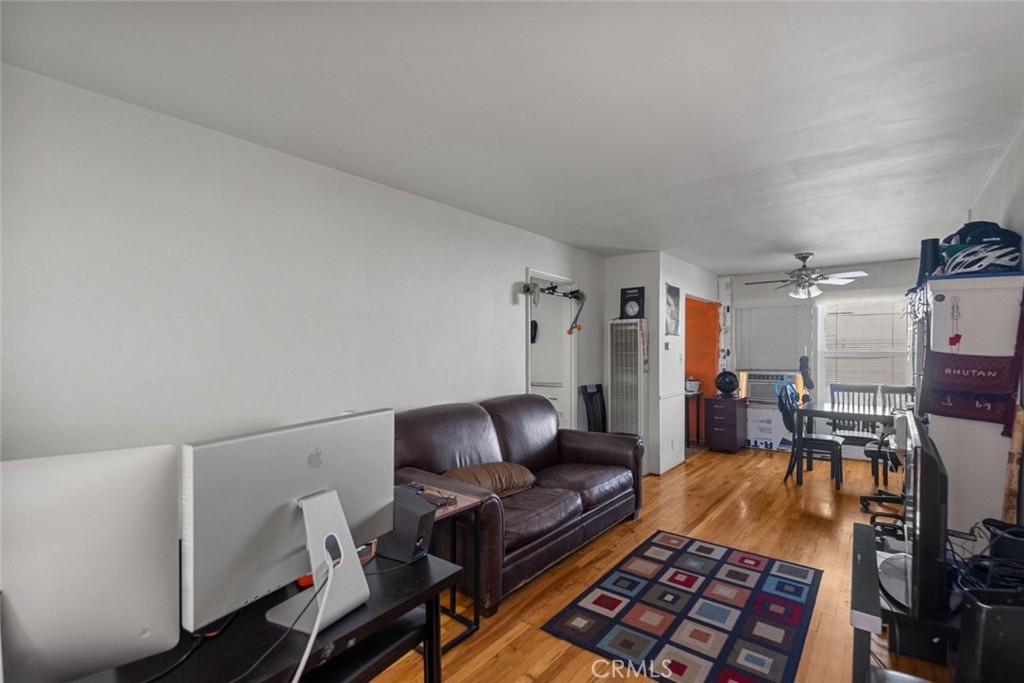 4617 Tilden Avenue Property Photo 27