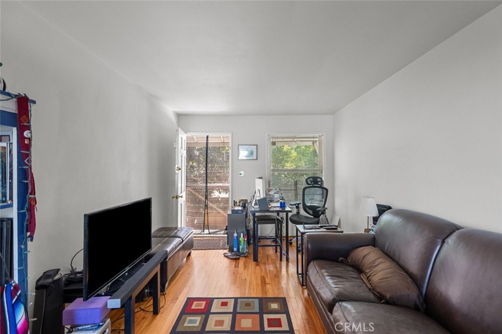4617 Tilden Avenue Property Photo 29