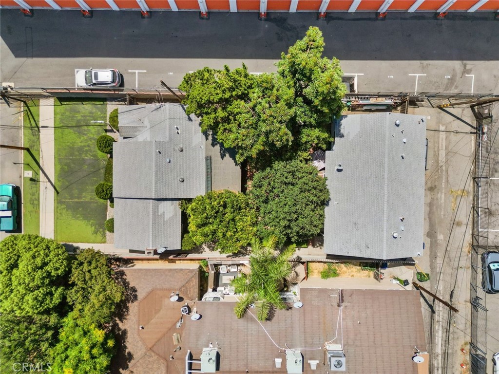 4617 Tilden Avenue Property Photo 37