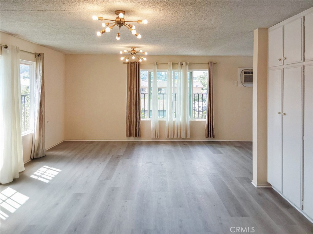 1006 Boynton Street 2 Property Photo 15