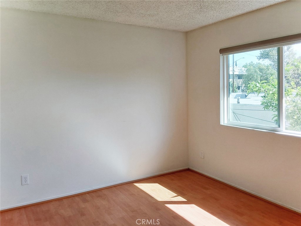 1006 Boynton Street 2 Property Photo 18