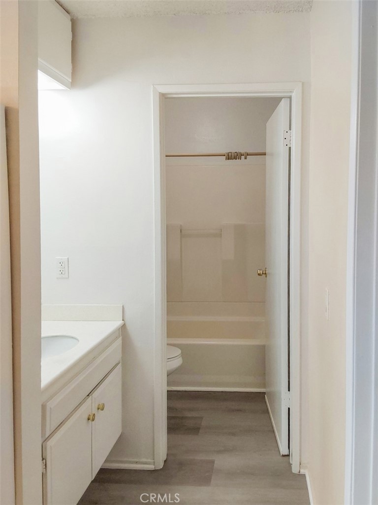 1006 Boynton Street 2 Property Photo 24