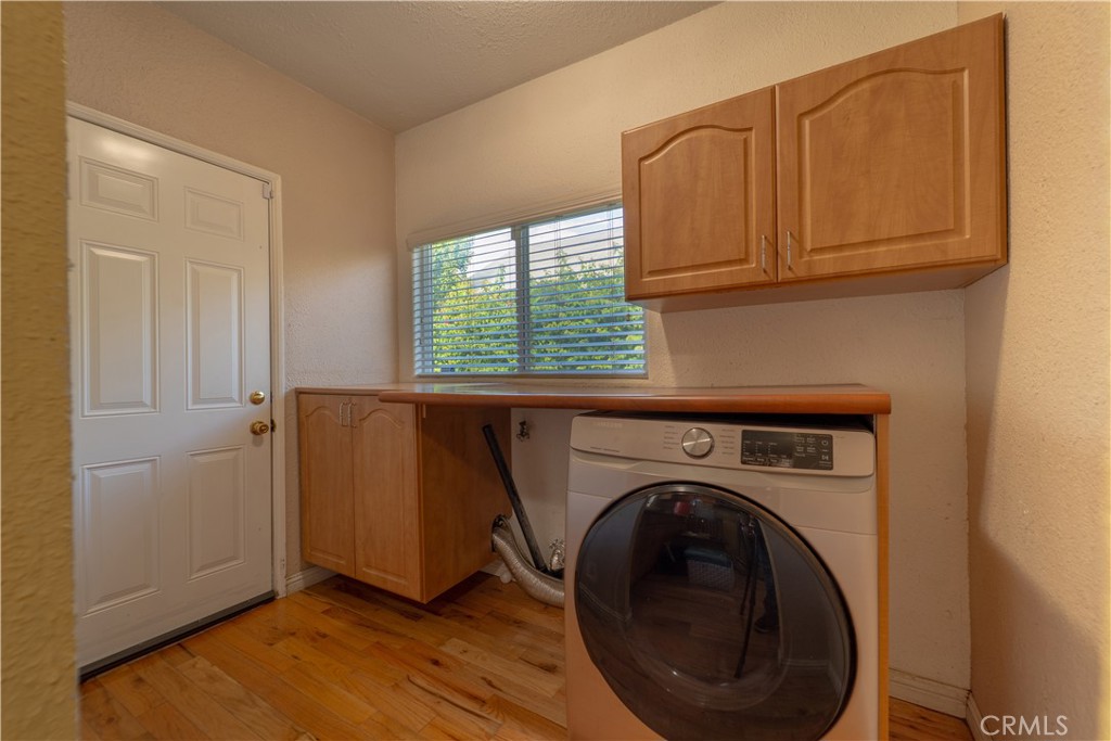 707 West 51st Street Property Photo 14