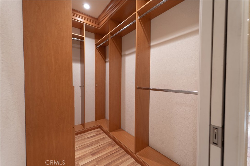 707 West 51st Street Property Photo 24