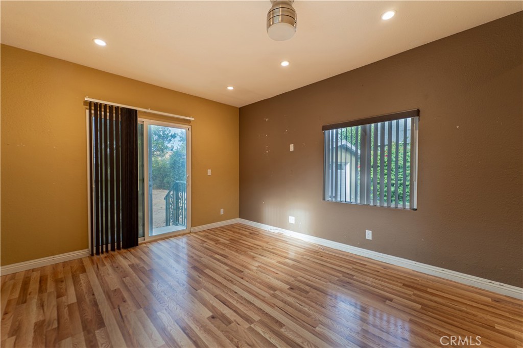 707 West 51st Street Property Photo 29