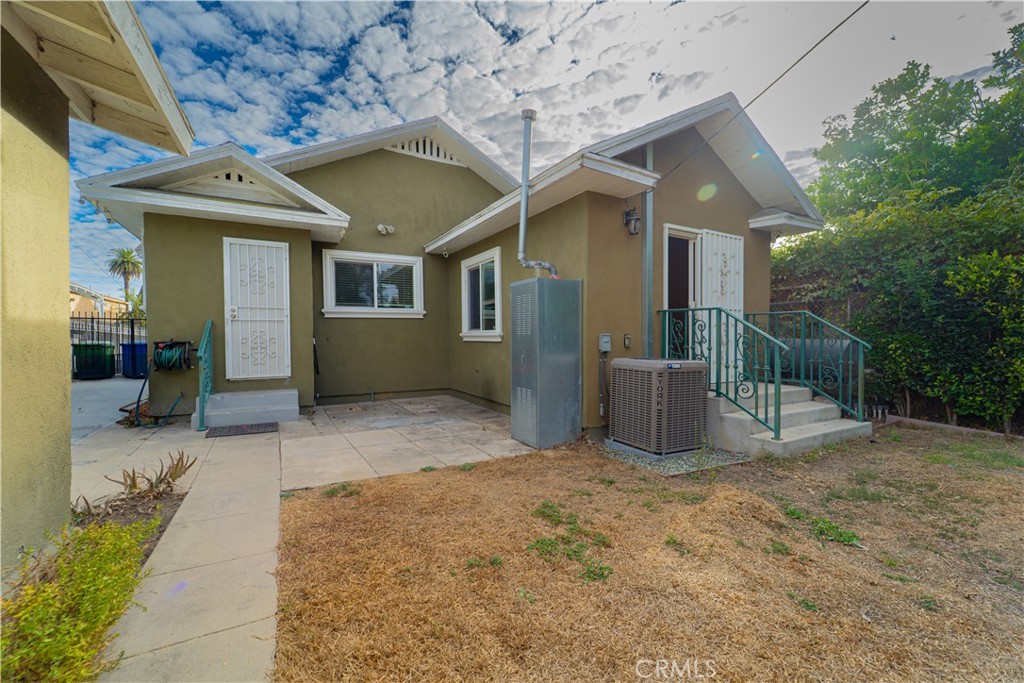 707 West 51st Street Property Photo 30