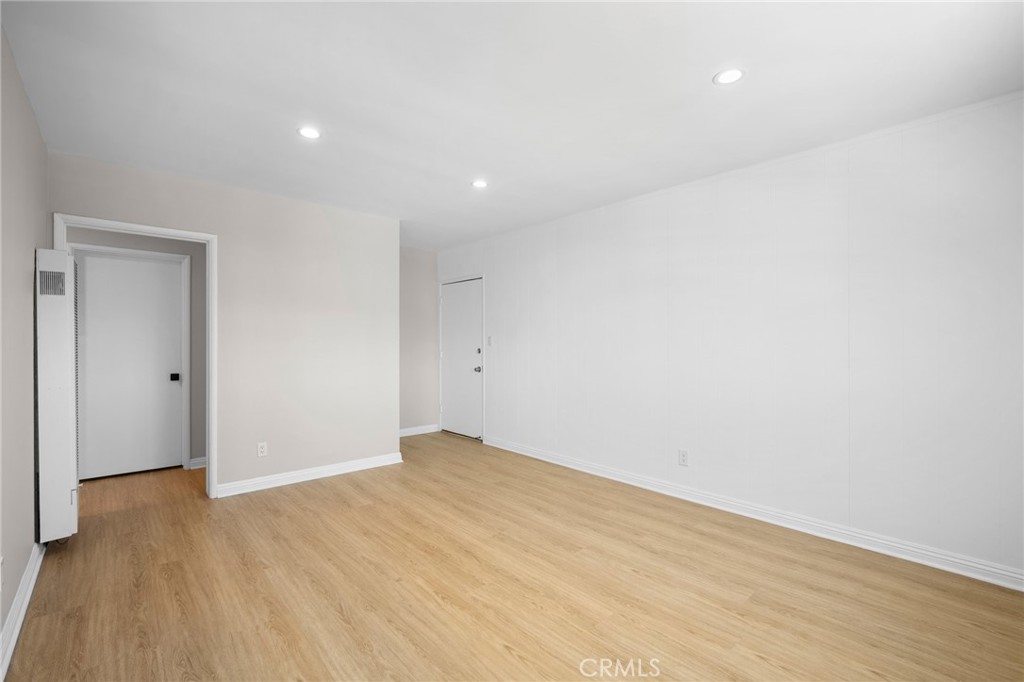 327 S Avenue 57 Property Photo 14