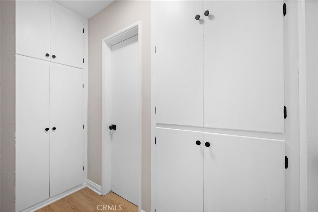 327 S Avenue 57 Property Photo 15